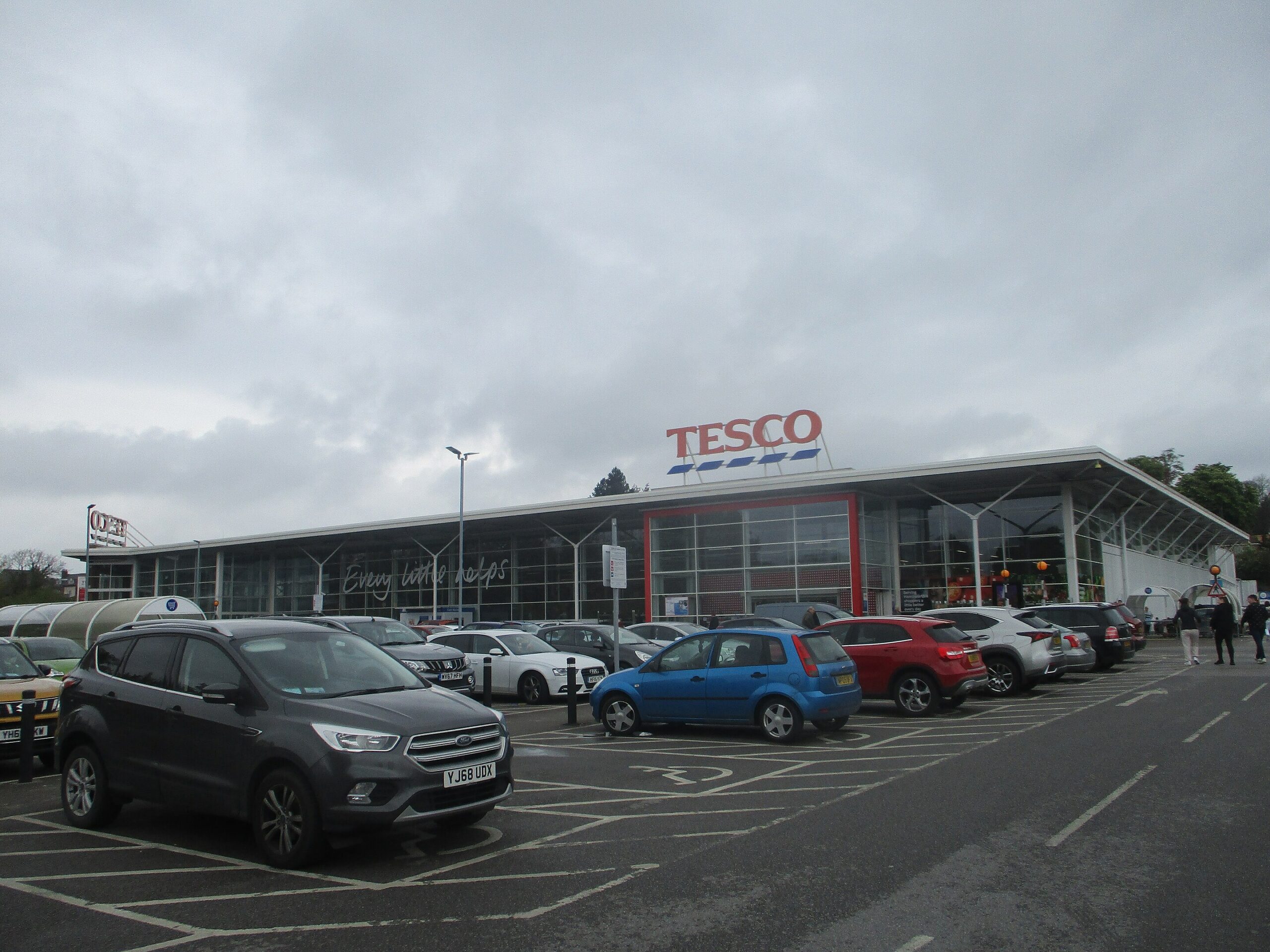 what do i need to know about working in supermarkets