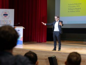 who is sir anthony seldon